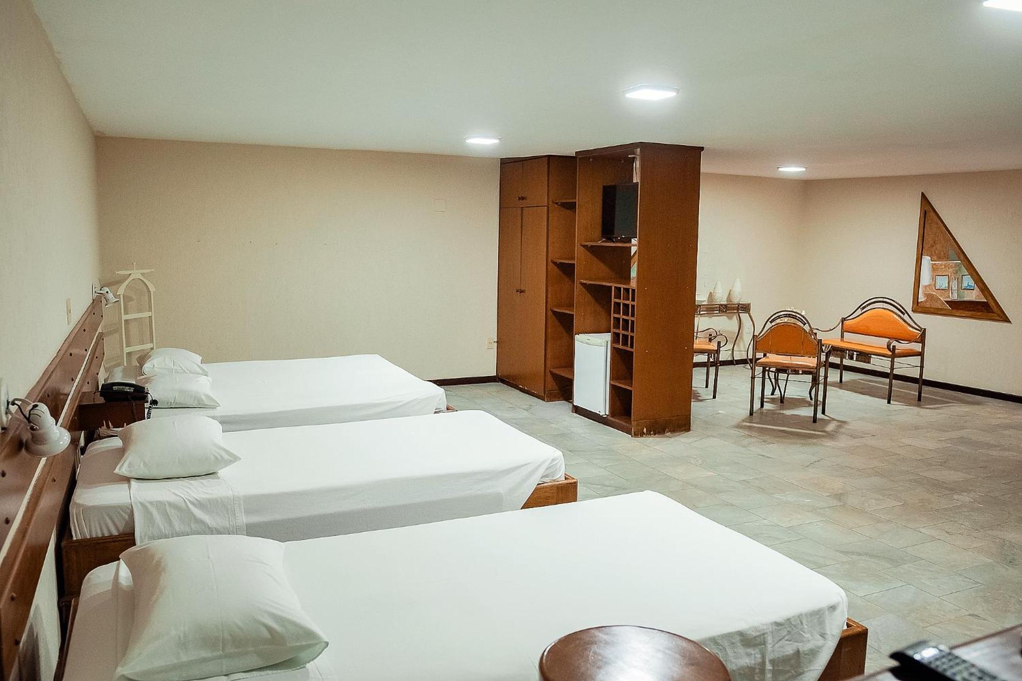 Sakr Hotel Penápolis 外观 照片