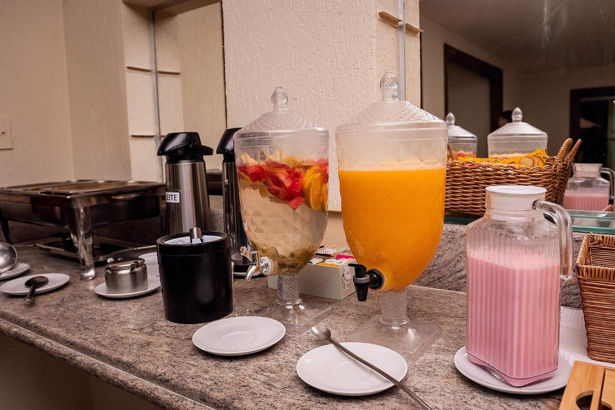 Sakr Hotel Penápolis 外观 照片
